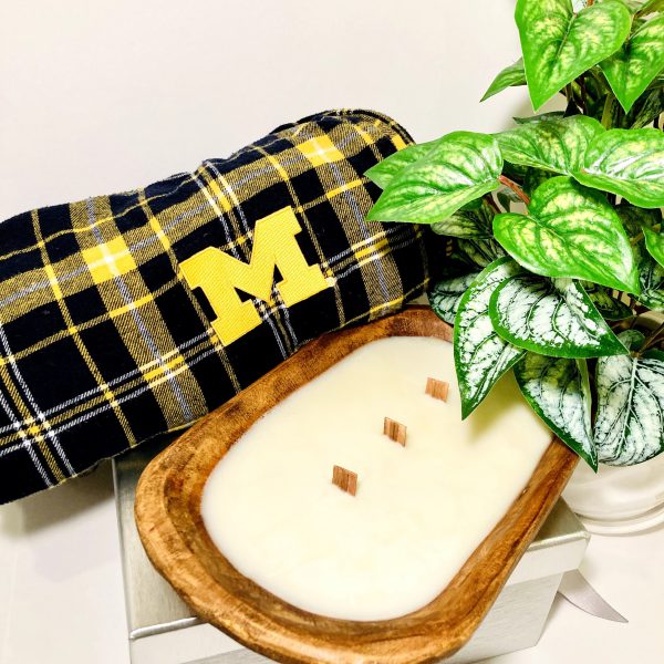 Michigan Man wooden bowl candle
